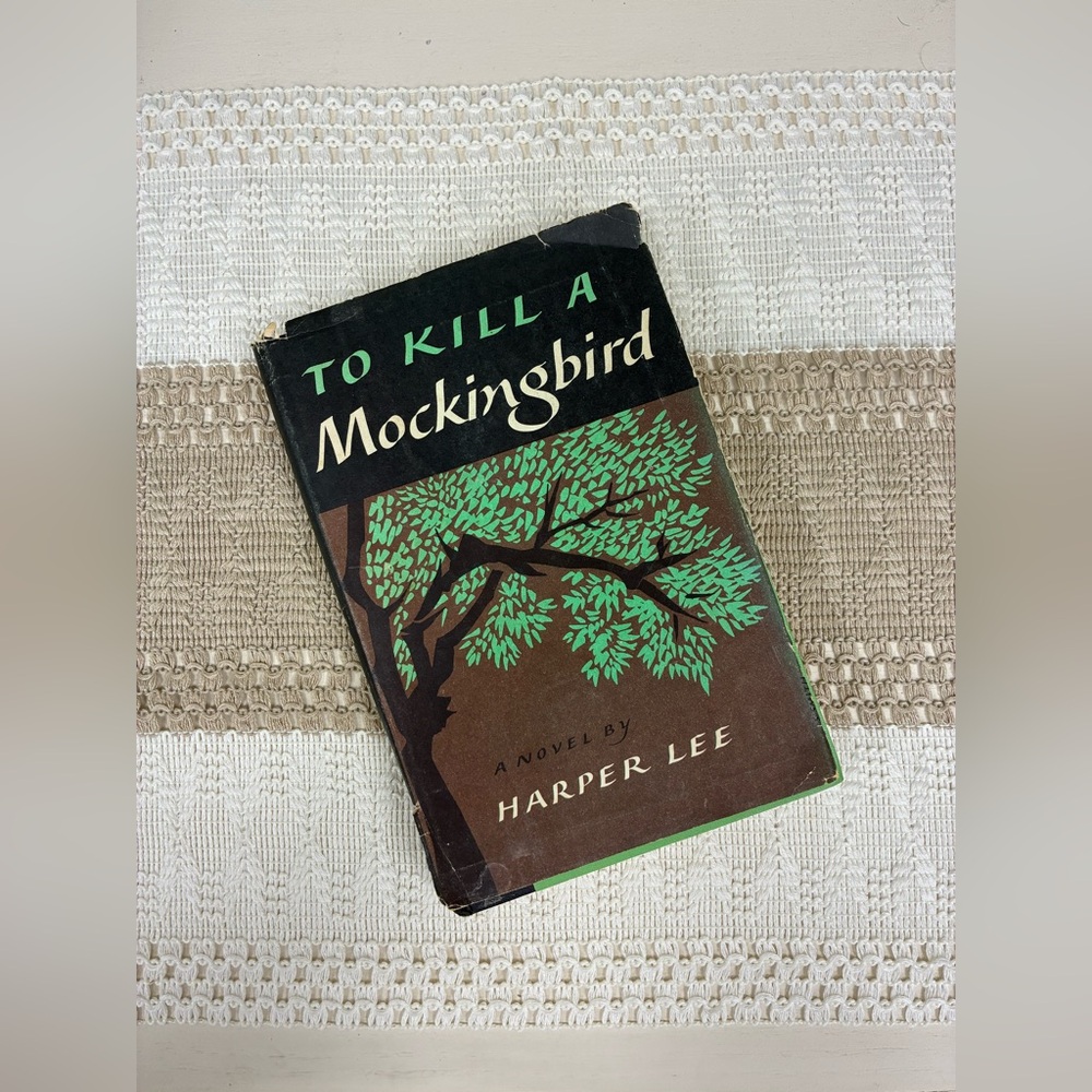 To Kill a Mockingbird Book 1960 copy book club edition